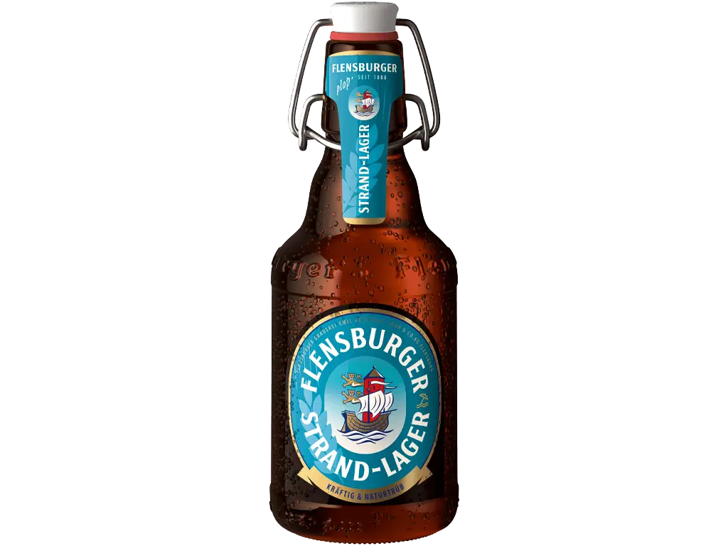 Eine 0,33-Liter-Flasche mit Flensburger Strand-Lager.