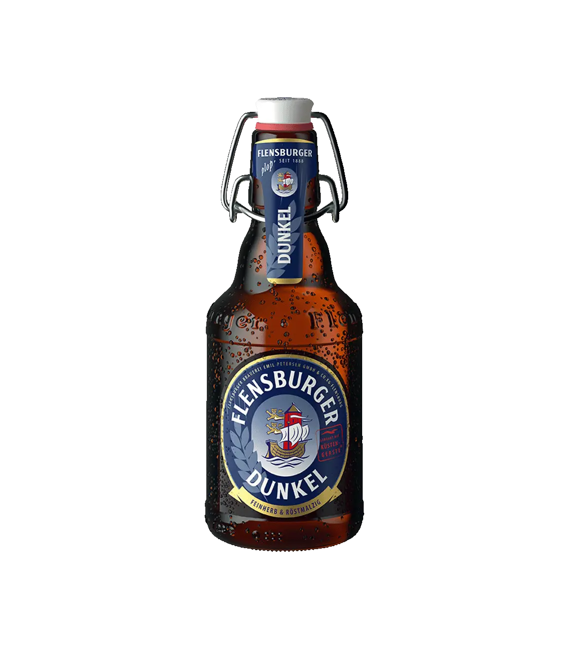 Nahaufnahme einer kondensierten Flensburger Bierflasche auf einem Tisch.
