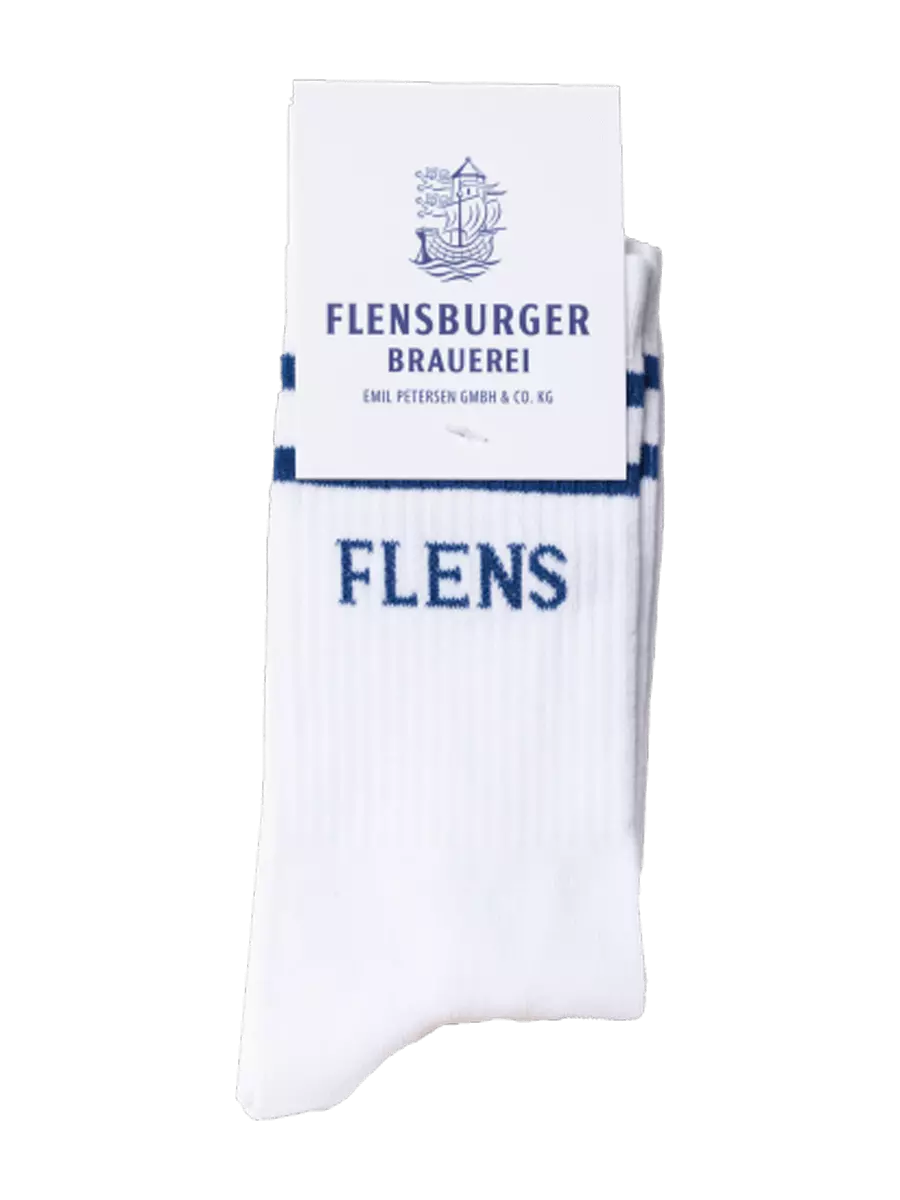 Weiße Sportsocken mit blauem FLENS Schriftzug am Schaft sowie zwei blauen Streifen.