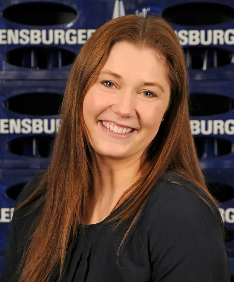 Worker of the export department Viola Kitzelmann