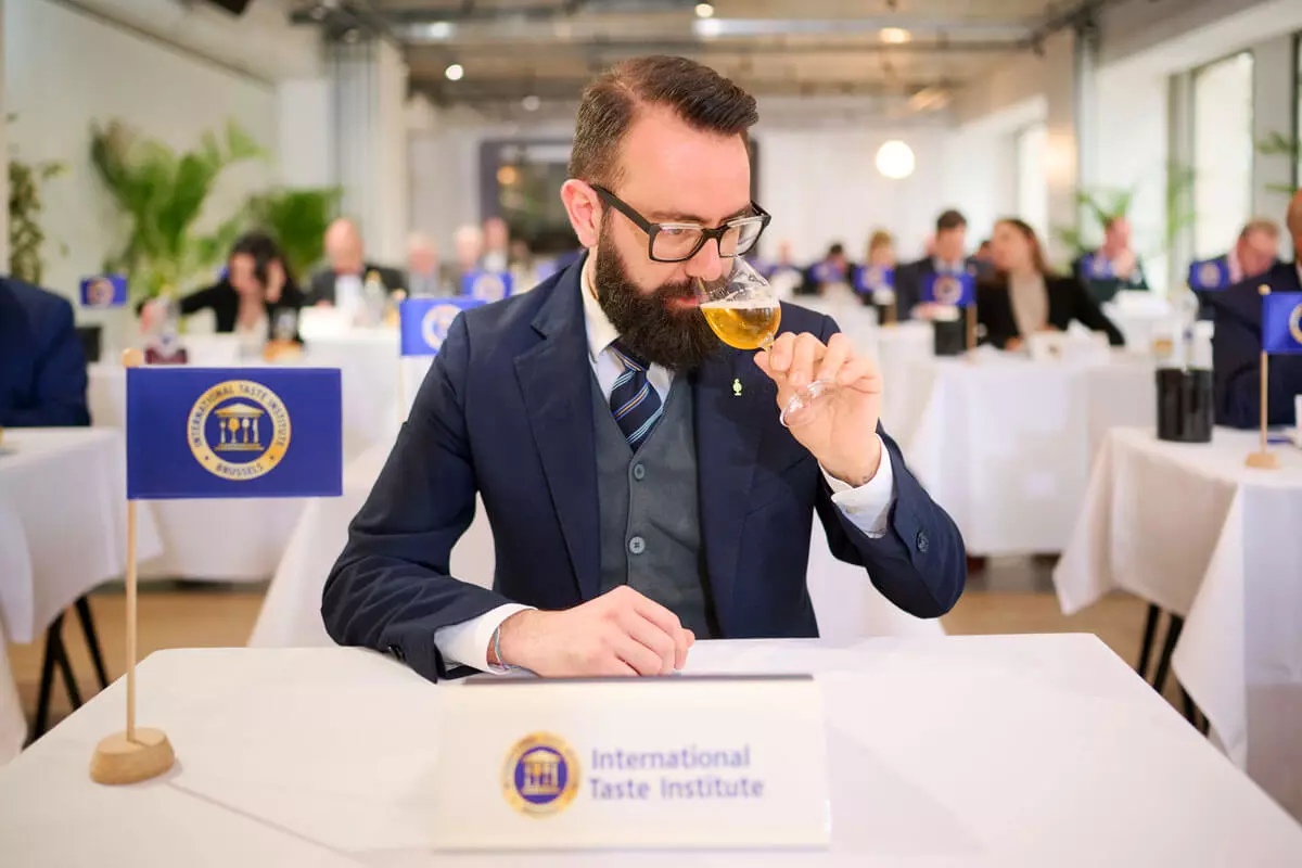 Bei der Verköstigung beim International Taste Institute wird unser Flensburger Pilsener getestet.