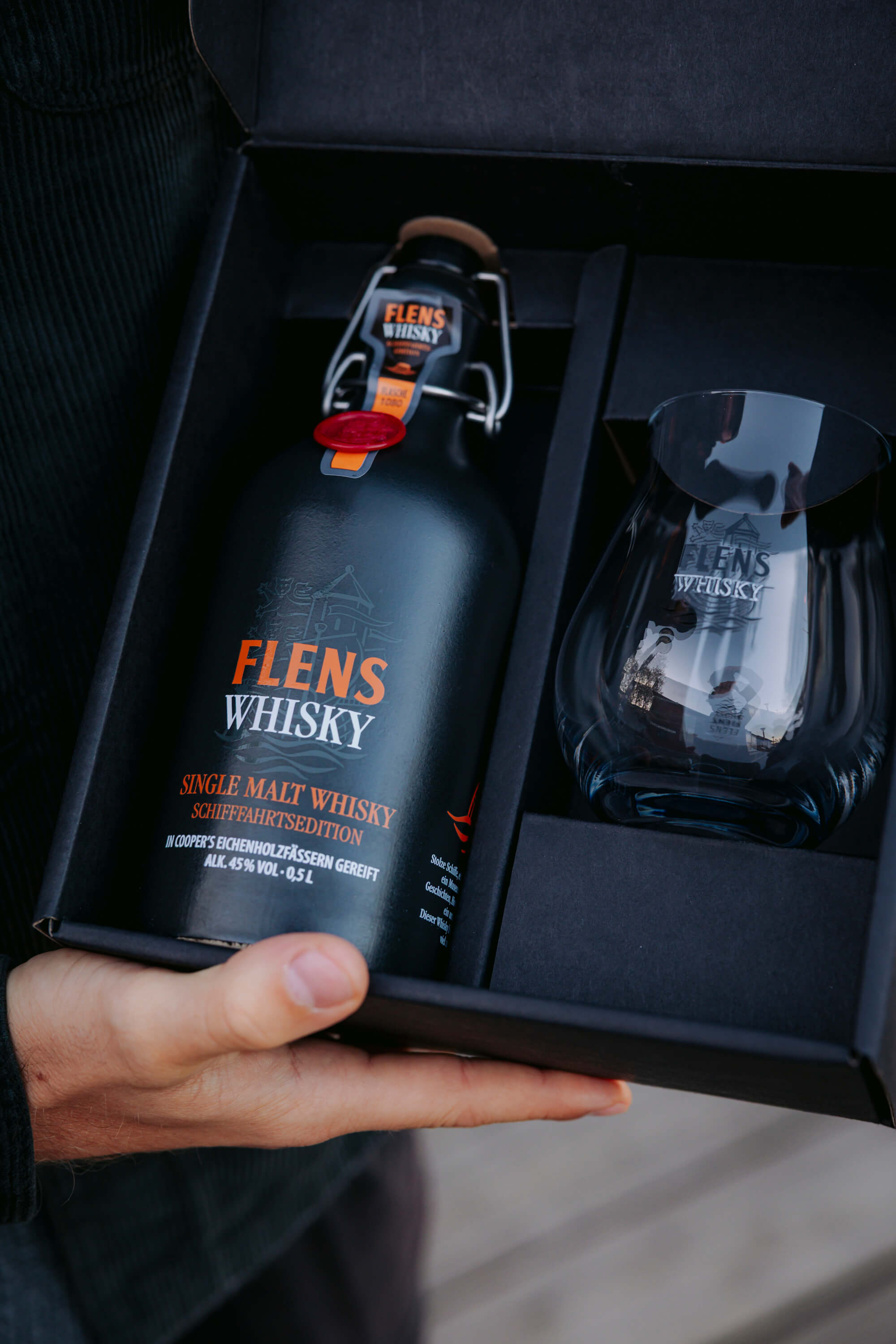 FLENS Whisky Set 2025 - Limitierte Schifffahrtsedition (AUSVERKAUFT)