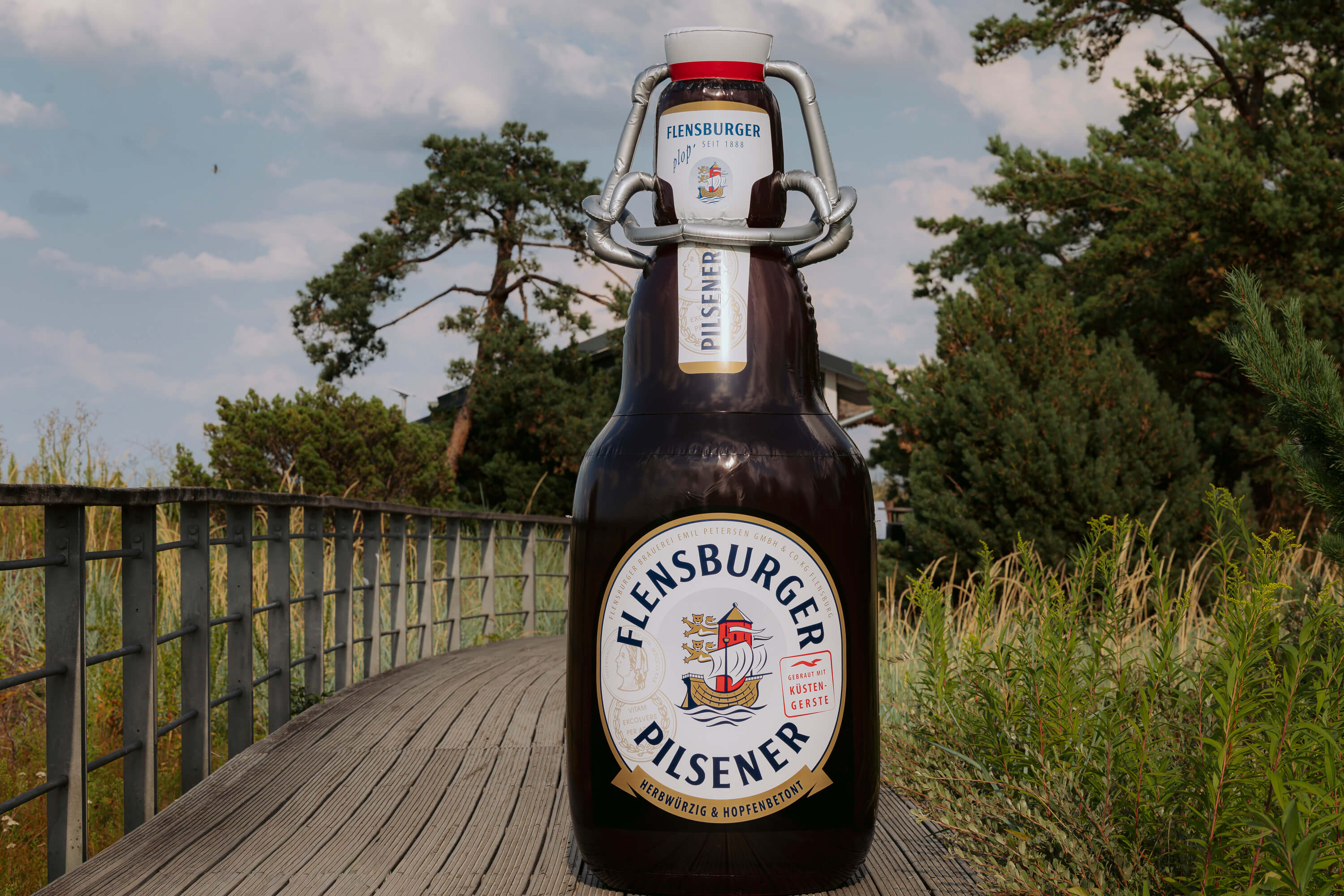 Aufblasbare Flasche "Flensburger Pilsener"